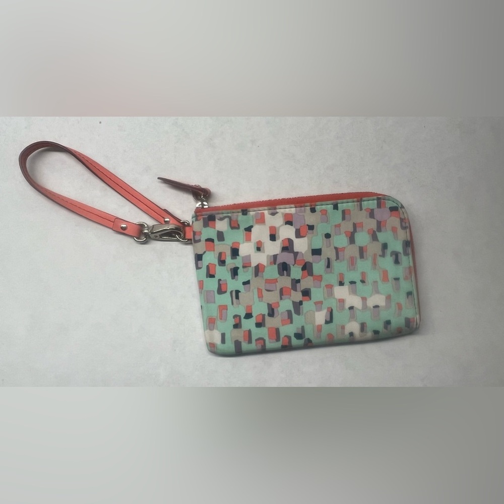 Fossil Wristlet
